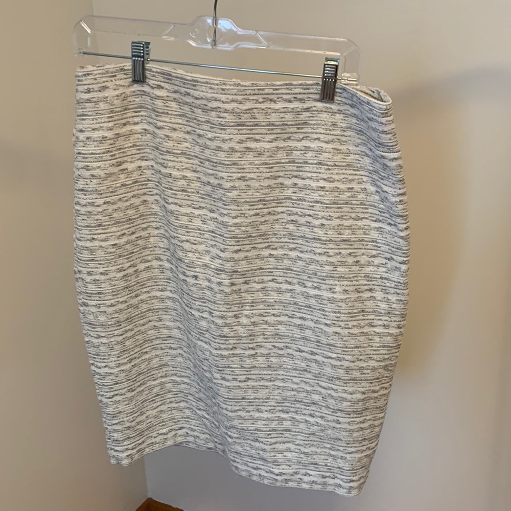 NWOT Ann Taylor Pencil Skirt